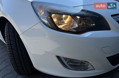 Универсал Opel Astra 2012 в Одессе