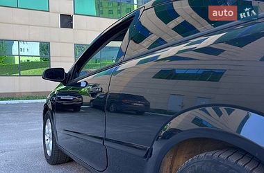 Хэтчбек Opel Astra 2006 в Харькове