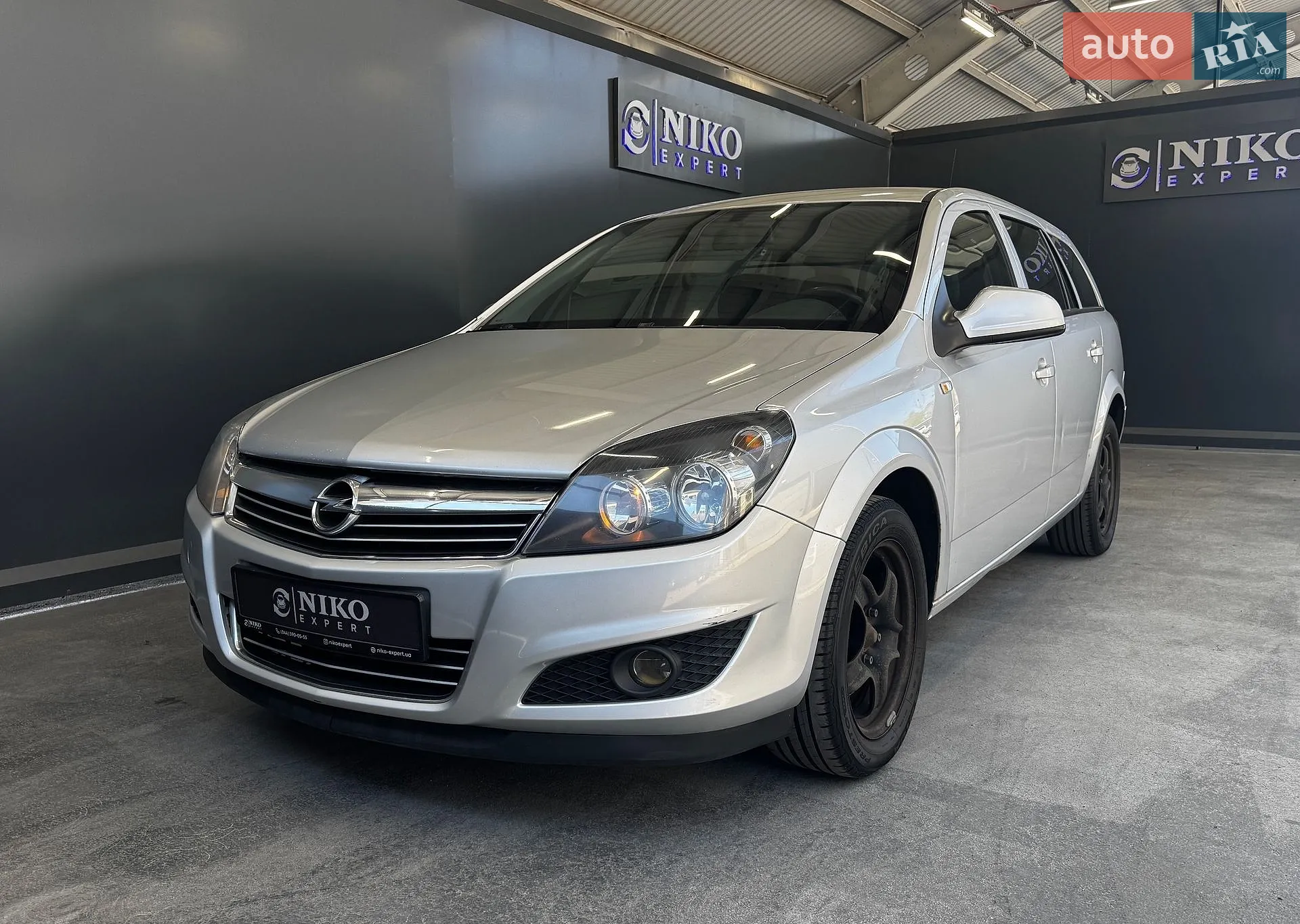 2012 Opel Astra - мініатюра 2