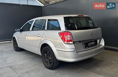 Универсал Opel Astra 2012 в Киеве