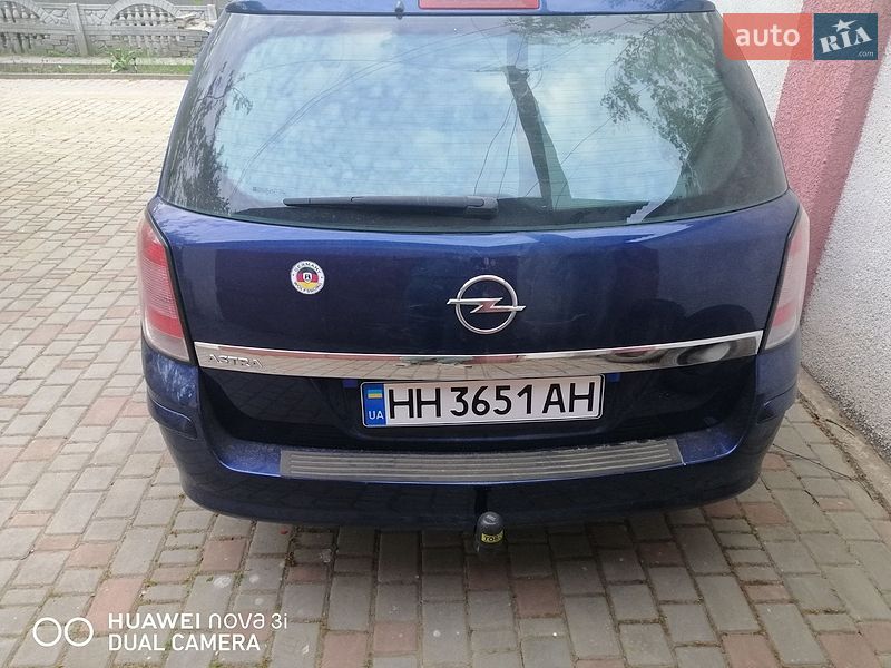 Универсал Opel Astra 2008 в Одессе