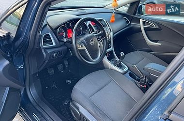 Универсал Opel Astra 2012 в Турке