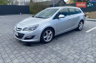 Универсал Opel Astra 2013 в Самборе