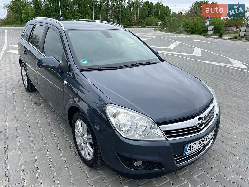 Универсал Opel Astra 2008 в Тульчине
