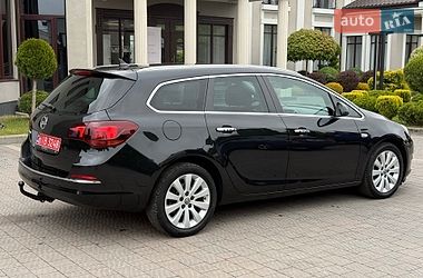 Универсал Opel Astra 2014 в Стрые
