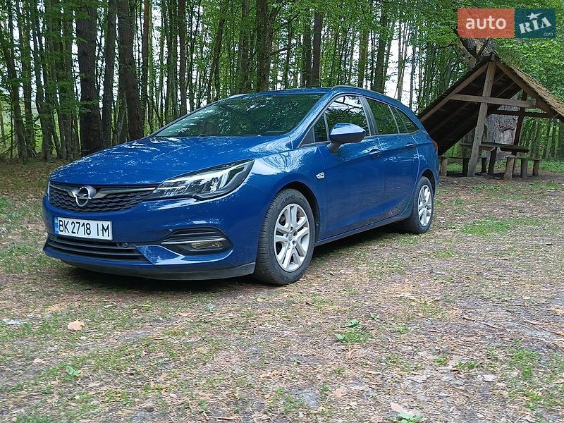 Opel Astra 2020