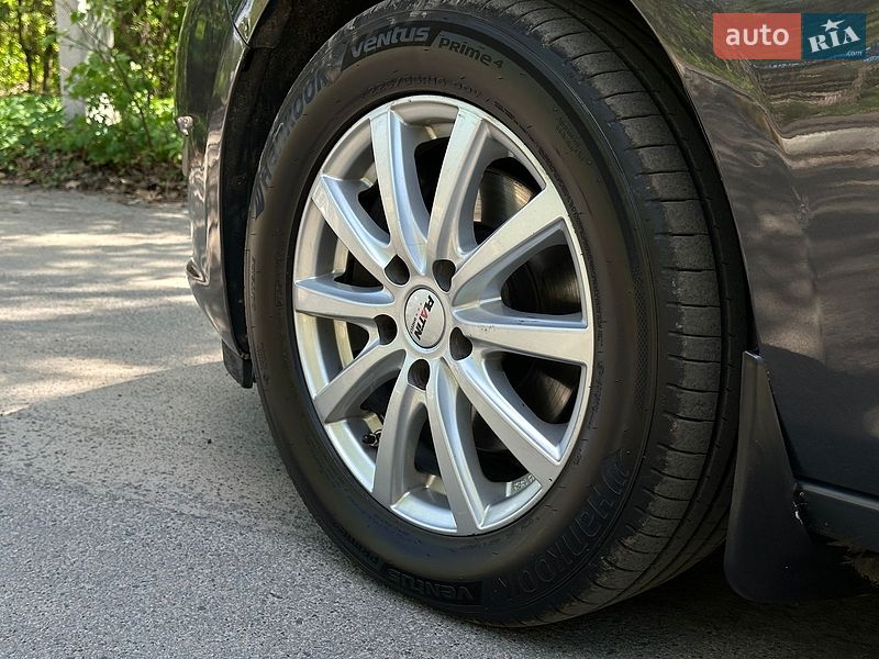 Универсал Opel Astra 2014 в Киеве