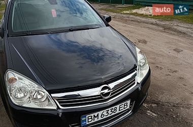 Універсал Opel Astra 2009 в Тростянці