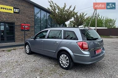 Универсал Opel Astra 2006 в Виннице