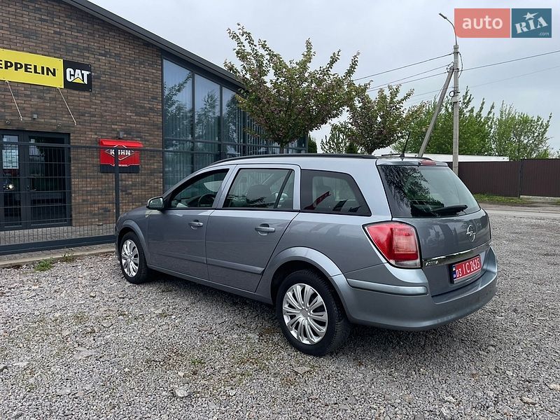 Универсал Opel Astra 2006 в Виннице