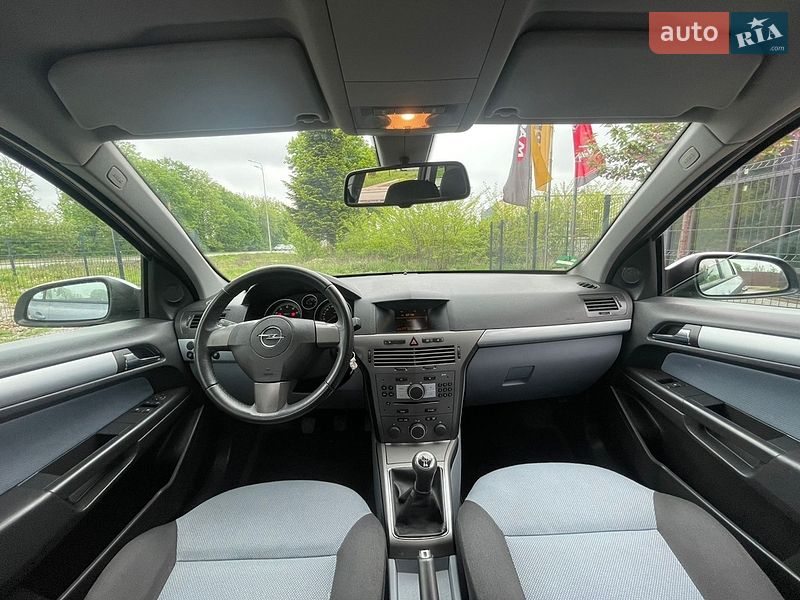 Универсал Opel Astra 2006 в Виннице