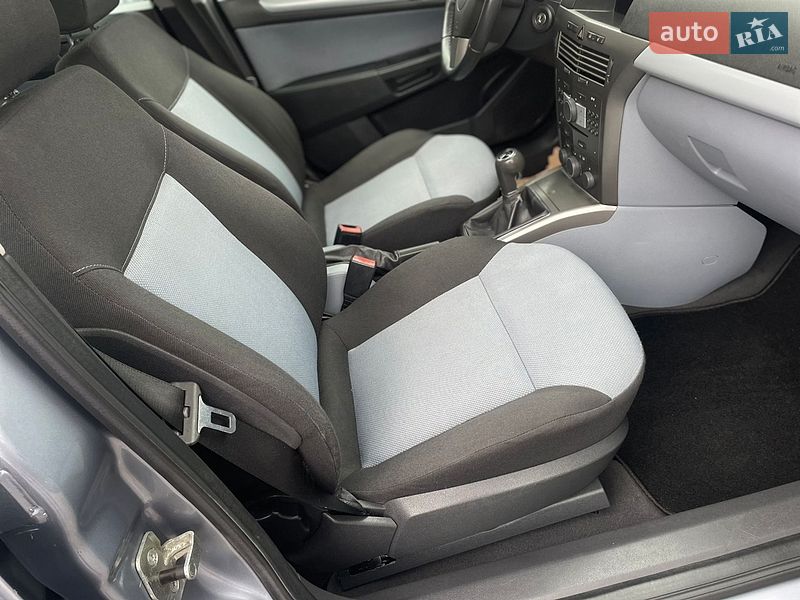 Универсал Opel Astra 2006 в Виннице