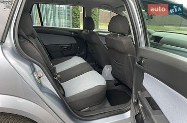 Универсал Opel Astra 2006 в Виннице
