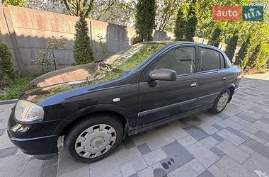 Седан Opel Astra 2007 в Львові