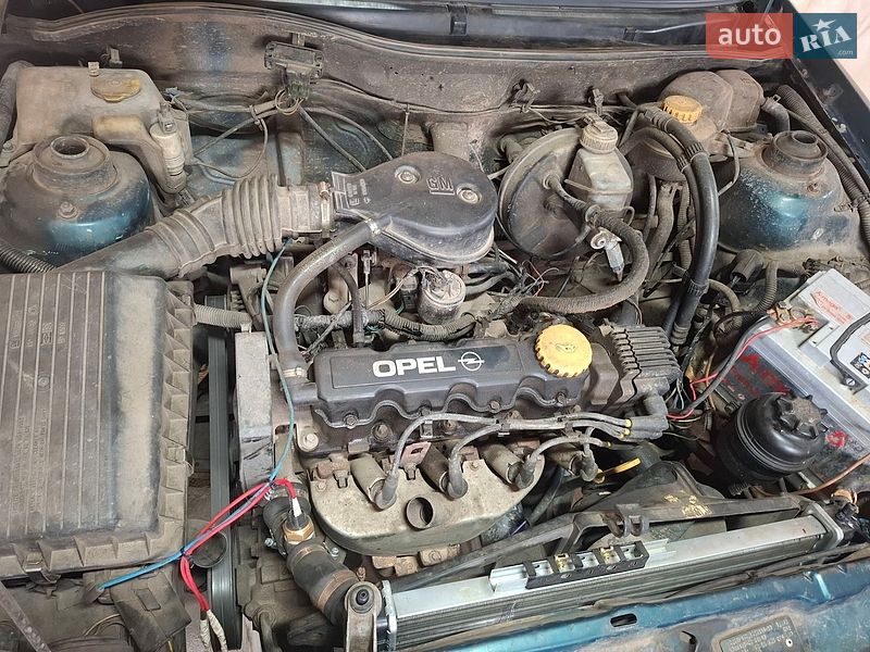 Седан Opel Astra 1995 в Немирове