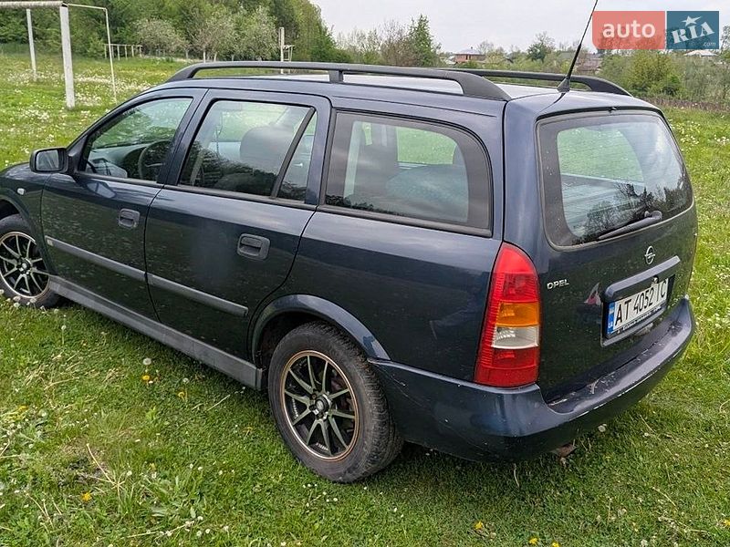 Универсал Opel Astra 2002 в Ивано-Франковске