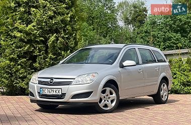 Универсал Opel Astra 2008 в Жовкве