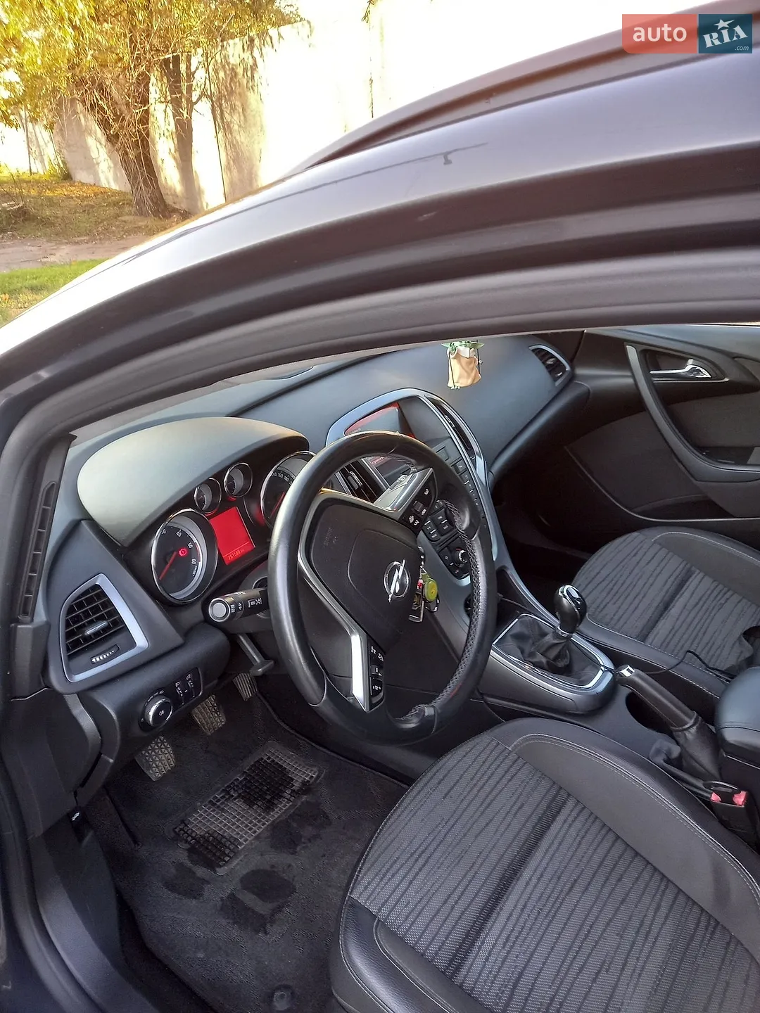 2015 Opel Astra - фото 1