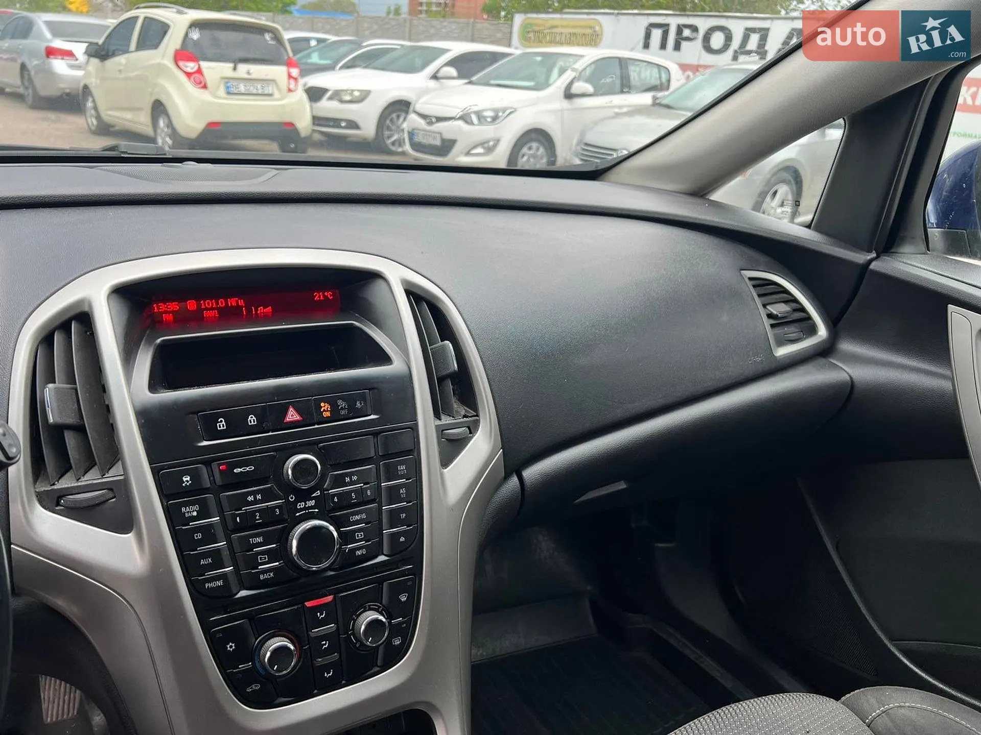 2011 Opel Astra - мініатюра 26