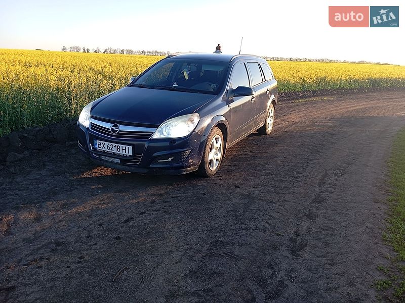 Універсал Opel Astra 2008 в Хмельницькому