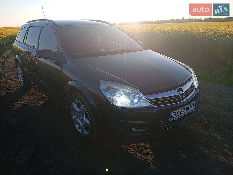 Універсал Opel Astra 2008 в Хмельницькому