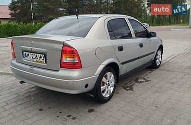 Седан Opel Astra 2007 в Звягелі