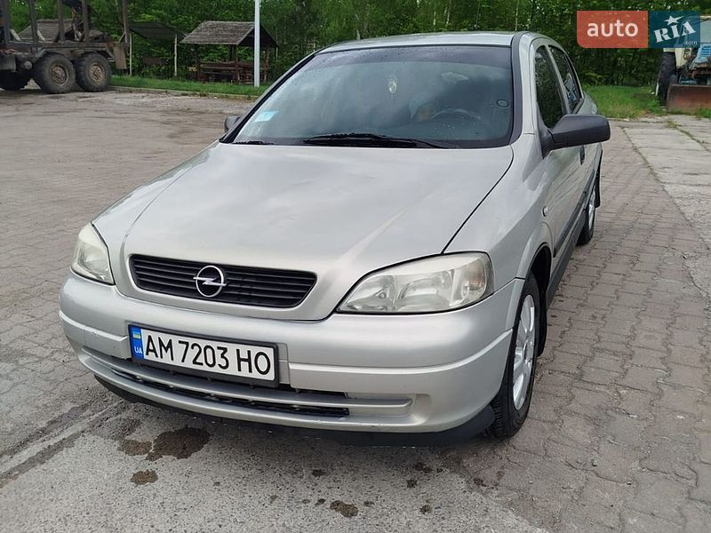 Седан Opel Astra 2007 в Звягелі