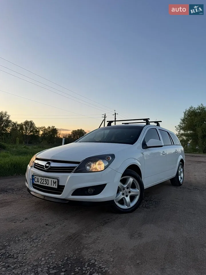 2011 Opel Astra - мініатюра 15