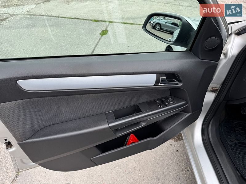 Универсал Opel Astra 2005 в Стрые фото 33 Универсал Opel Astra 2005 в Стрые