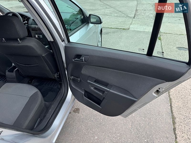 Универсал Opel Astra 2005 в Стрые фото 35 Универсал Opel Astra 2005 в Стрые