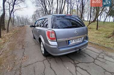 Универсал Opel Astra 2007 в Калуше