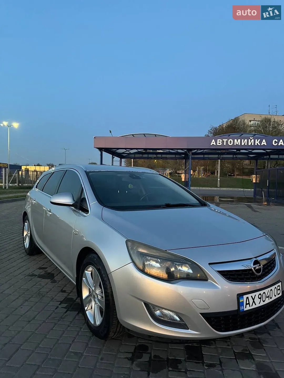 2011 Opel Astra - мініатюра 2