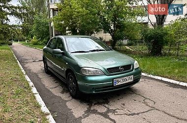 Седан Opel Astra 2000 в Одессе