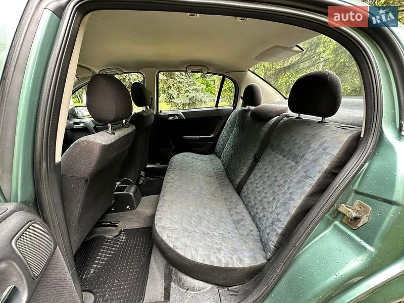 Седан Opel Astra 2000 в Одессе