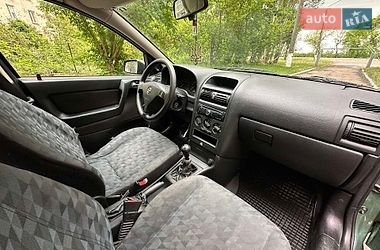 Седан Opel Astra 2000 в Одессе