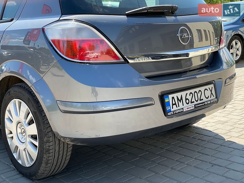 Хетчбек Opel Astra 2006 в Бердичеві