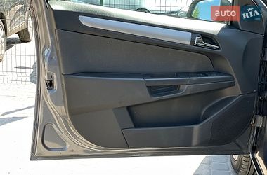Хетчбек Opel Astra 2006 в Бердичеві