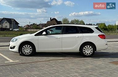 Универсал Opel Astra 2014 в Луцке