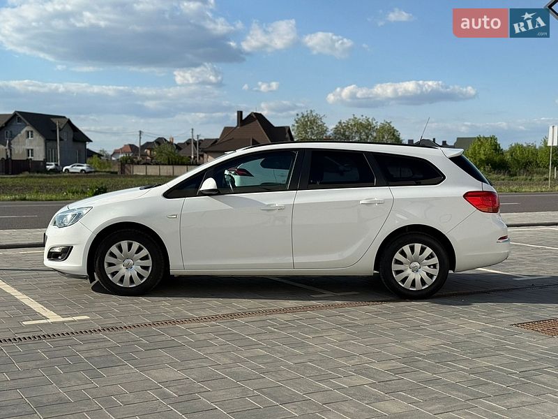 Универсал Opel Astra 2014 в Луцке