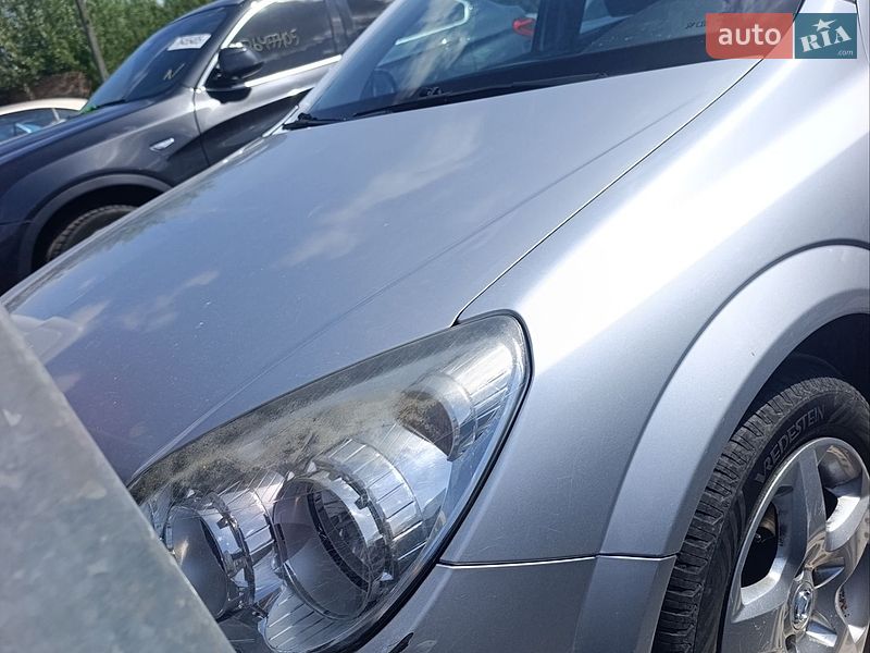 Универсал Opel Astra 2007 в Луцке