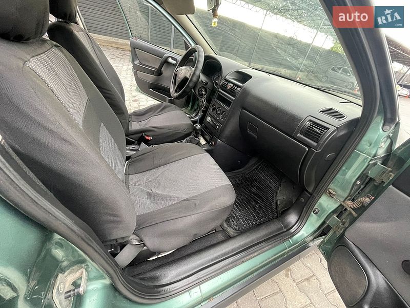 Седан Opel Astra 2007 в Николаеве