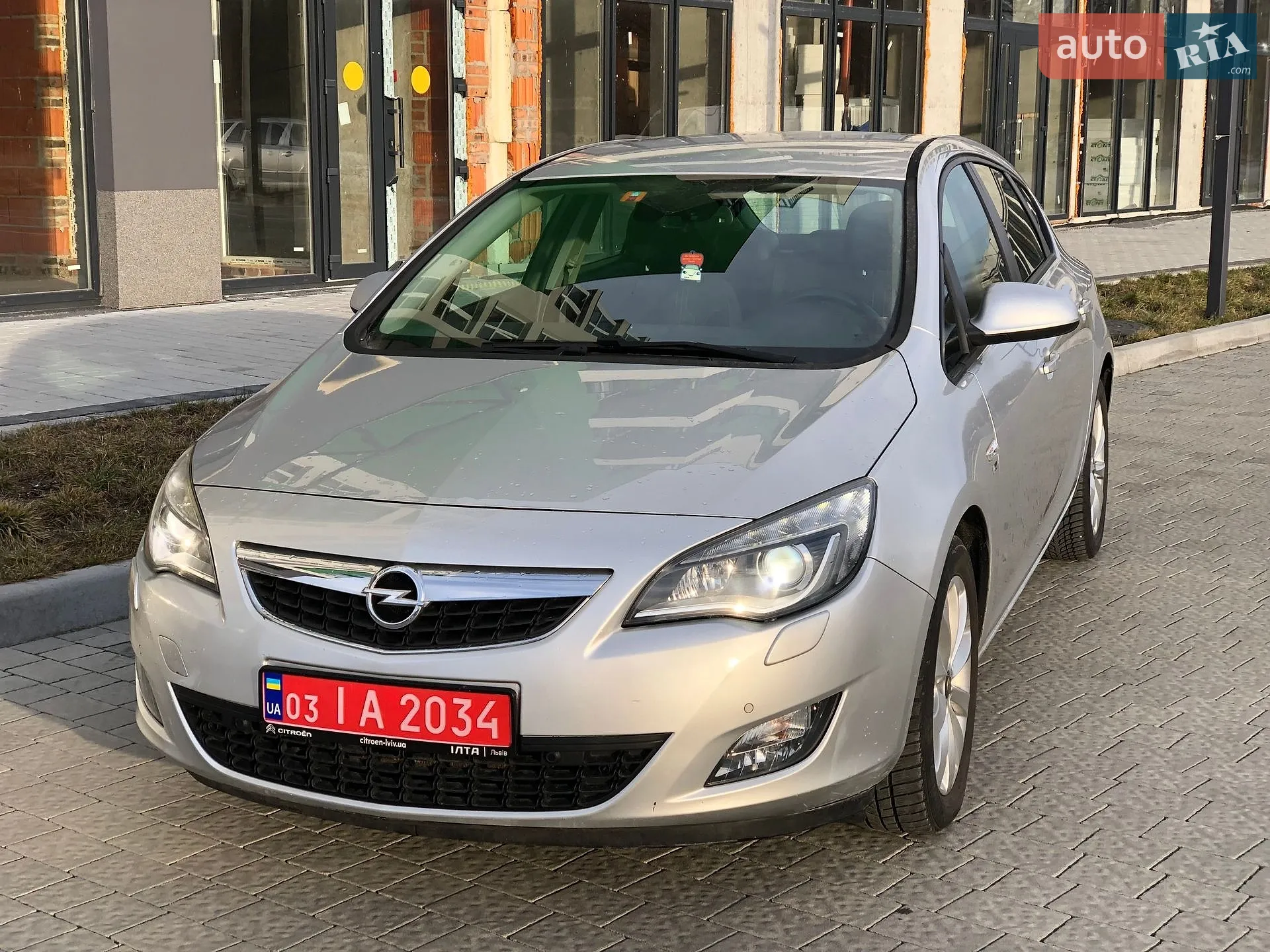 2012 Opel Astra - мініатюра 10