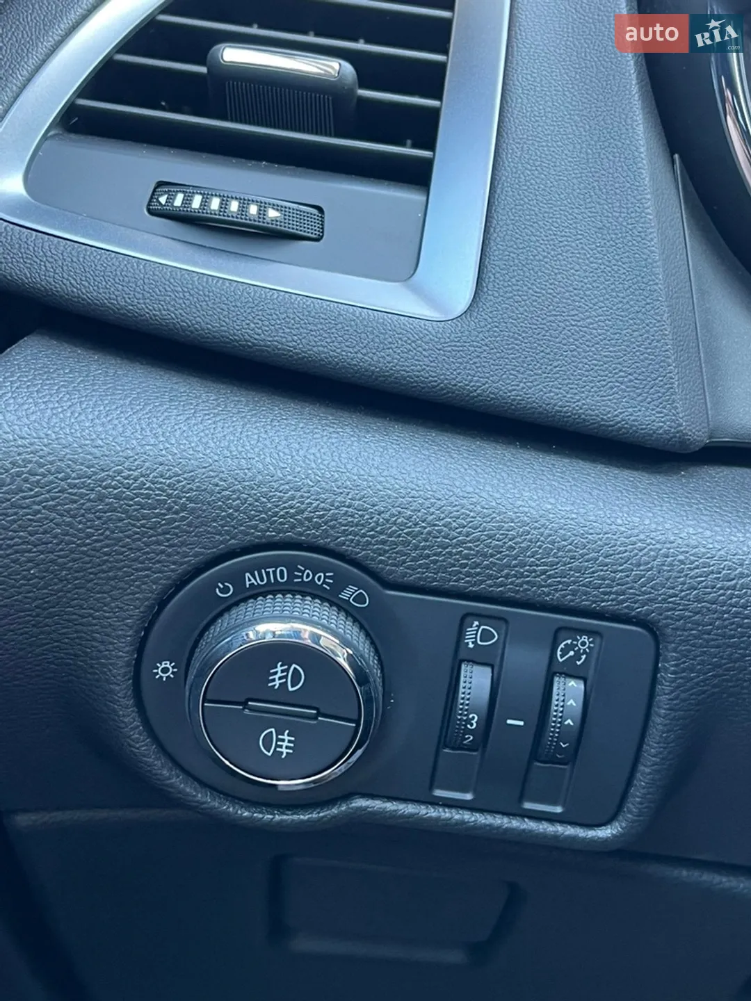 2013 Opel Astra - мініатюра 16