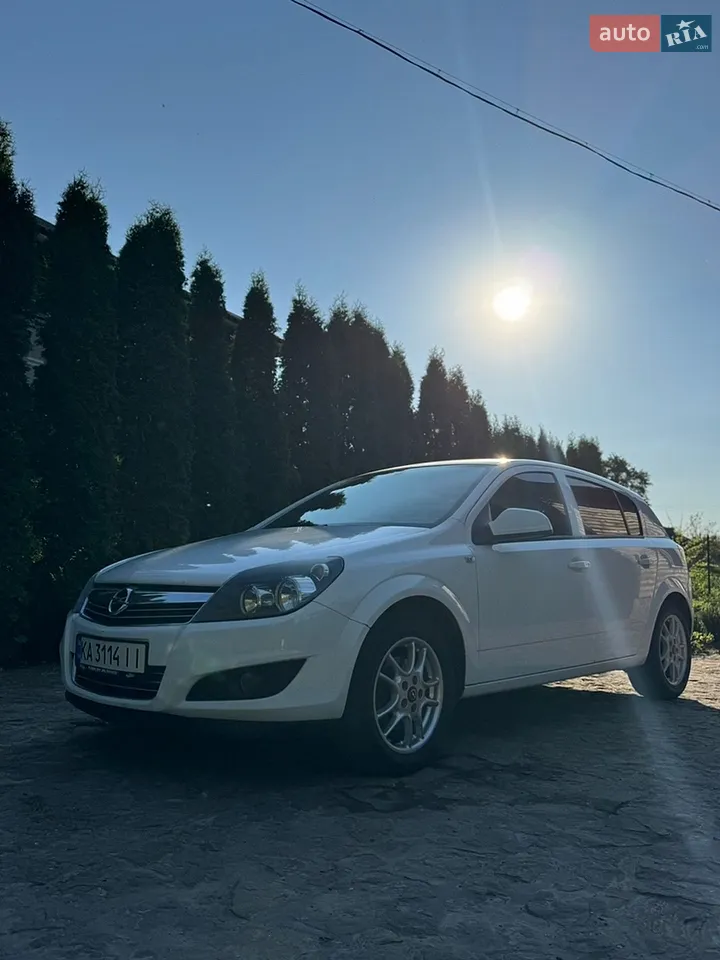 2011 Opel Astra - мініатюра 15