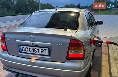 Седан Opel Astra 2001 в Львове