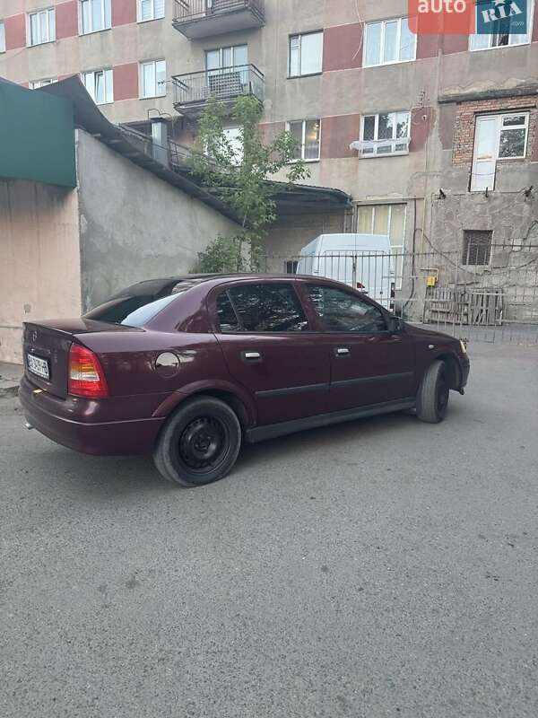 Седан Opel Astra 2008 в Тернополі
