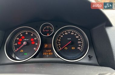 Седан Opel Astra 2008 в Киеве