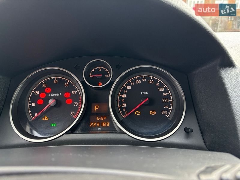 Седан Opel Astra 2008 в Киеве