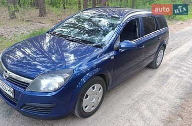 Хэтчбек Opel Astra 2006 в Житомире