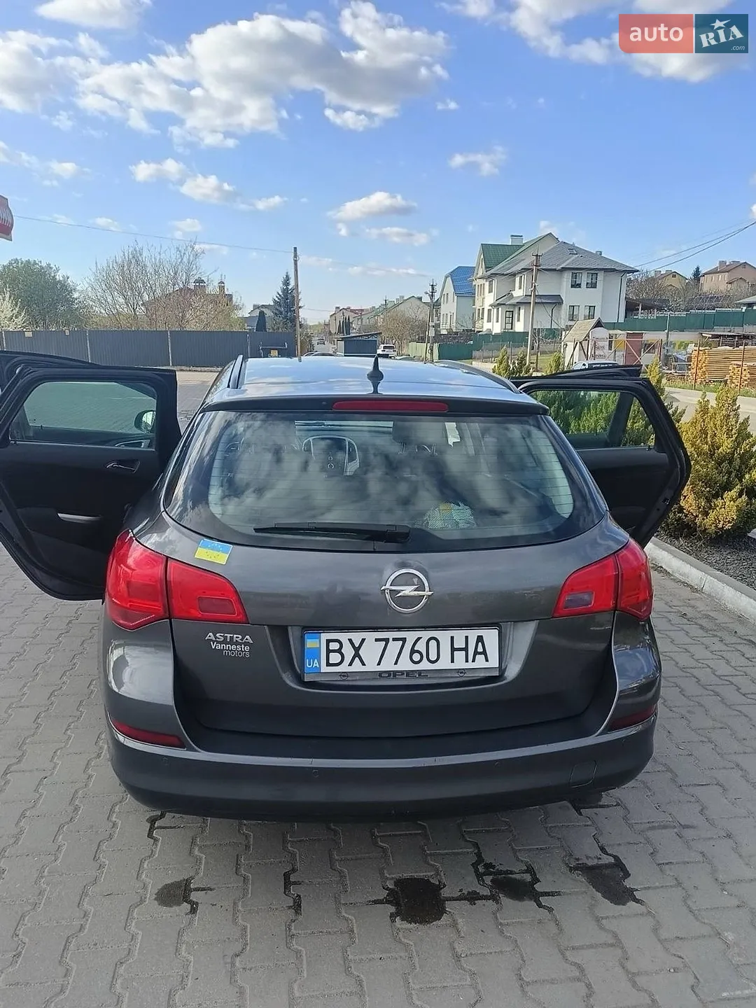 2011 Opel Astra - мініатюра 9